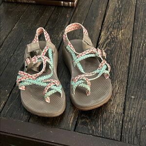 Chaco Sandals 9